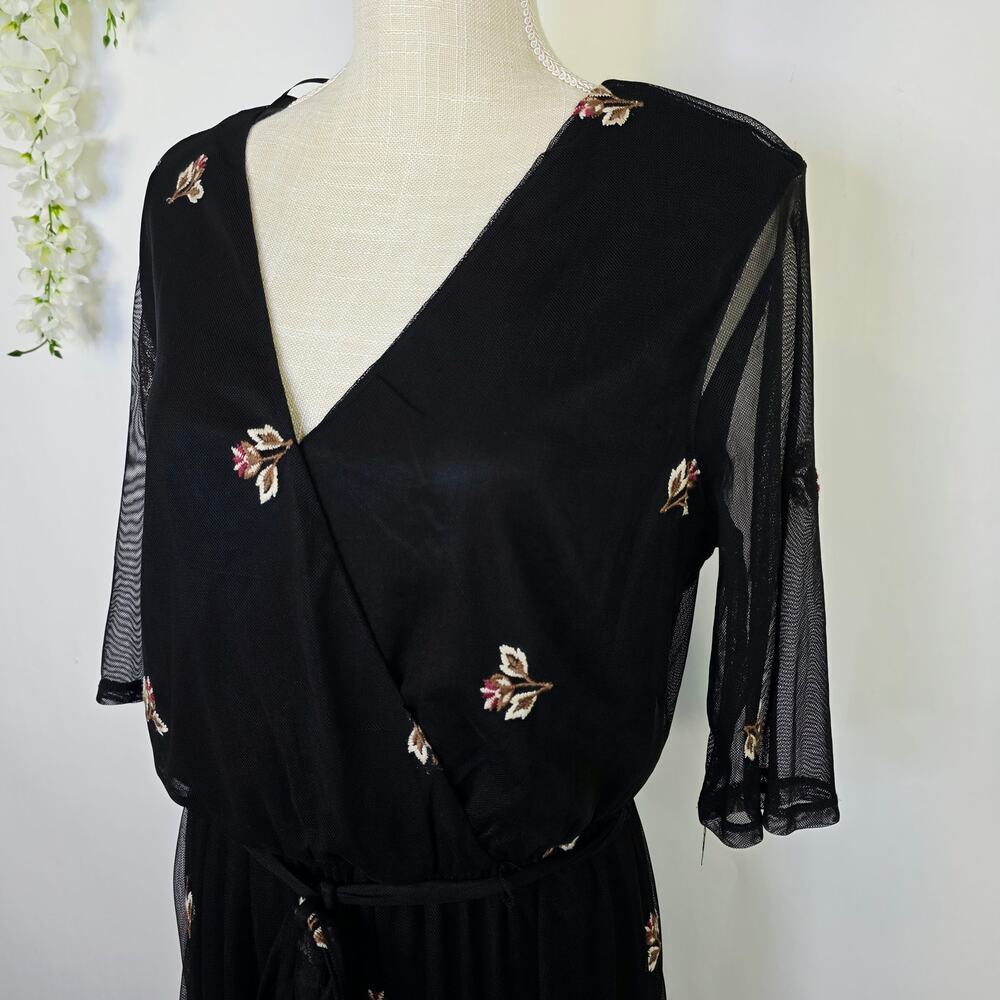 Luxology Mesh Midi Dress Size 10 Black Fall Floral Embroidered Boho Cottagecore - Picture 5 of 13